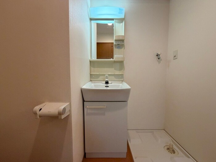 物件内観写真12　(洗面)