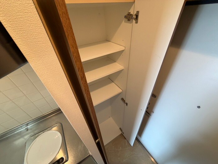 物件内観写真17　(靴箱)