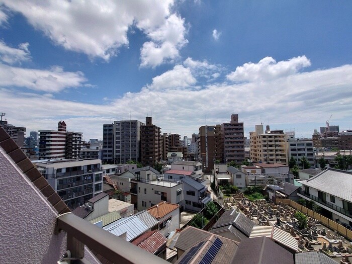 物件内観写真22　(室内からの展望)