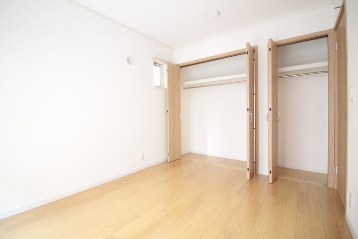 物件内観写真10　(居室)