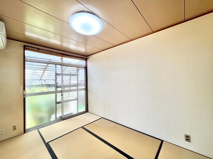 物件内観写真10　(居室)