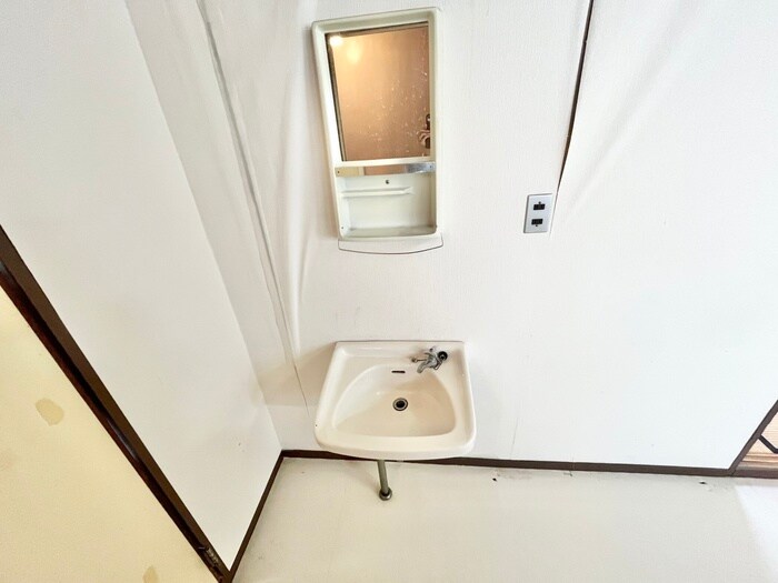 物件内観写真14　(洗面)