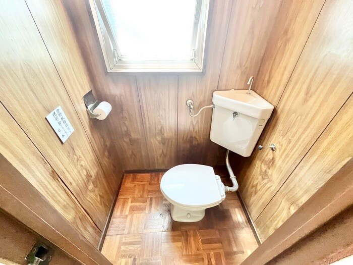 物件内観写真16　(トイレ)