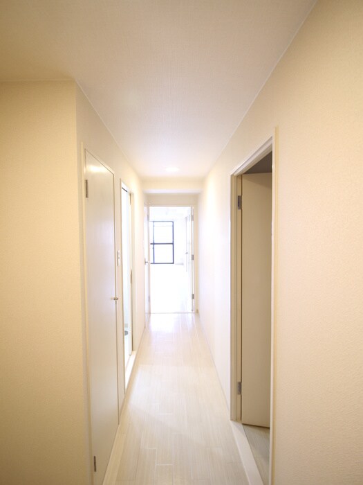 物件内観写真7　(廊下)
