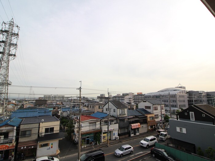 物件内観写真21　(室内からの展望)