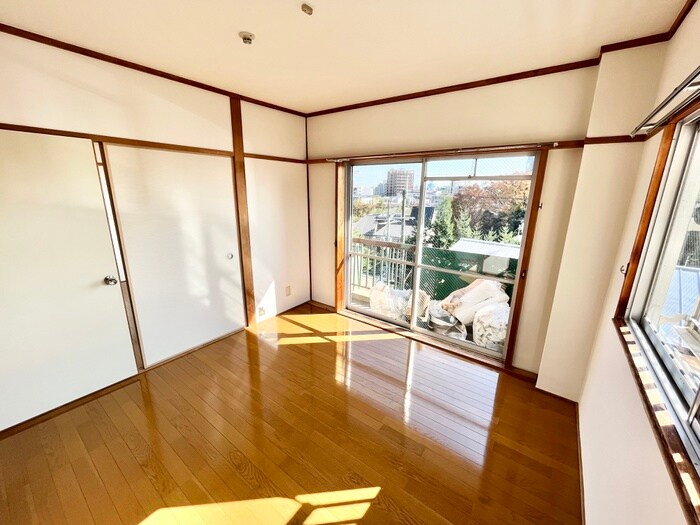 物件内観写真7　(居室)