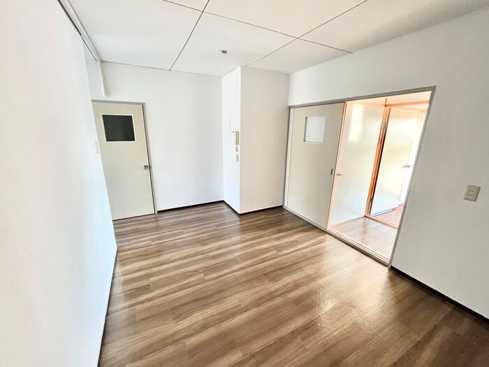 物件内観写真12　(居室)