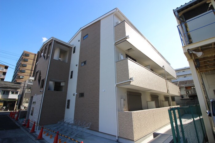 物件外観写真1　(外観写真)