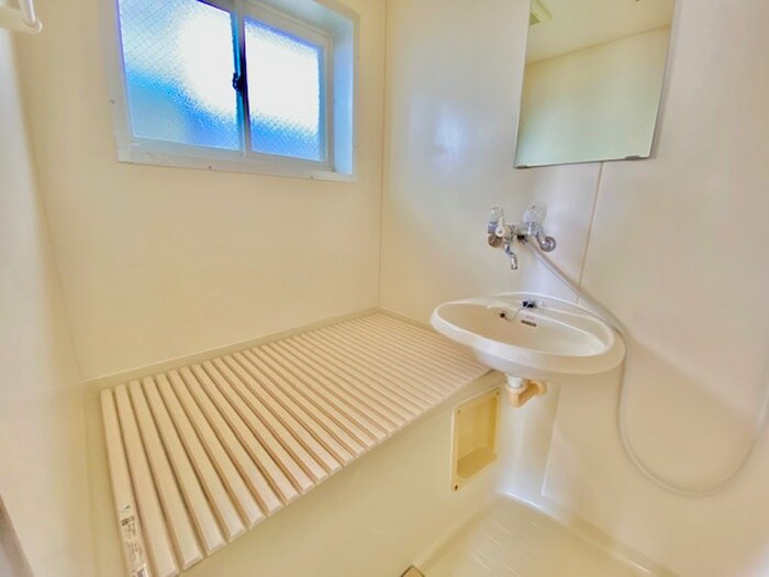 物件内観写真9　(洗面)