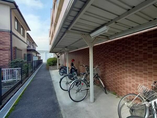 駐輪場