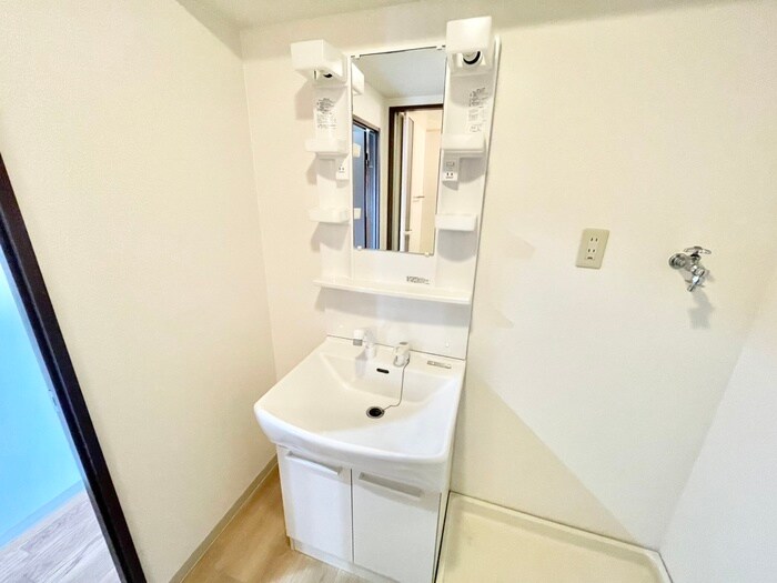 物件内観写真14　(洗面)