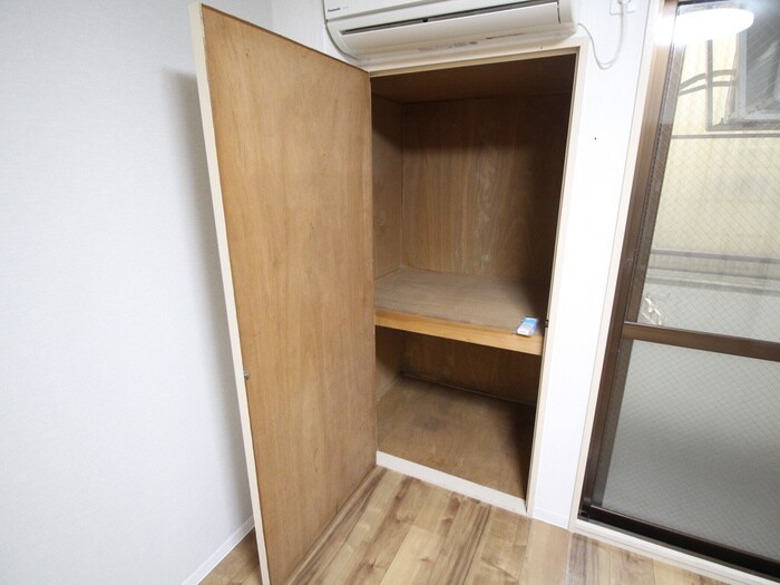 物件内観写真11　(収納)