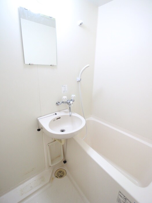 グレ－スコ－ト寺之内のバス