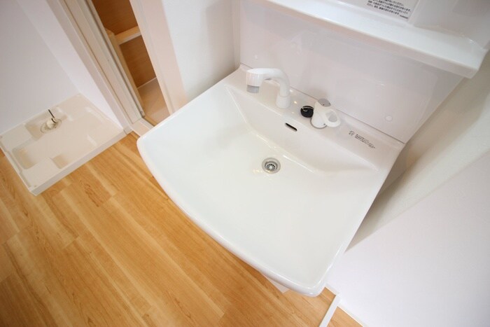 物件内観写真12　(洗面)