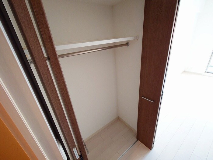 物件内観写真22　(収納)