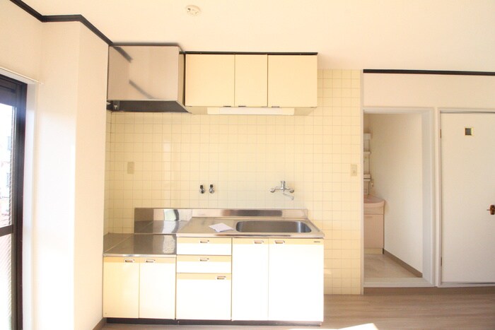 物件内観写真8　(キッチン)