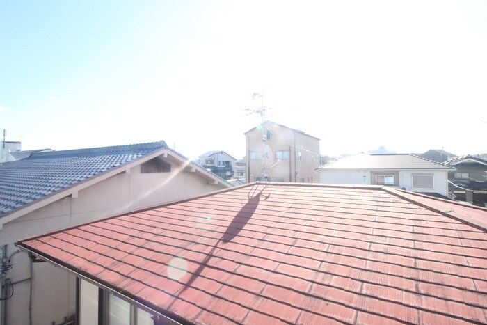 物件内観写真16　(室内からの展望)