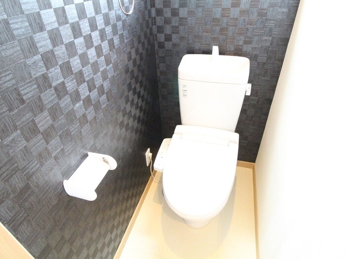 物件内観写真13　(トイレ)