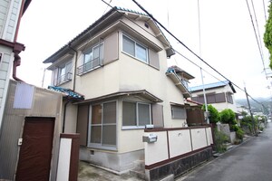 鈴木貸家外観写真