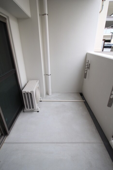 物件内観写真16　(洗濯機置場)