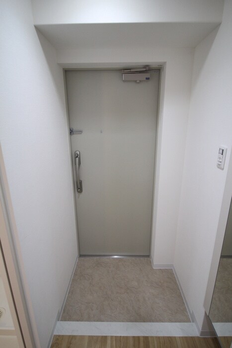 物件内観写真20　(玄関)