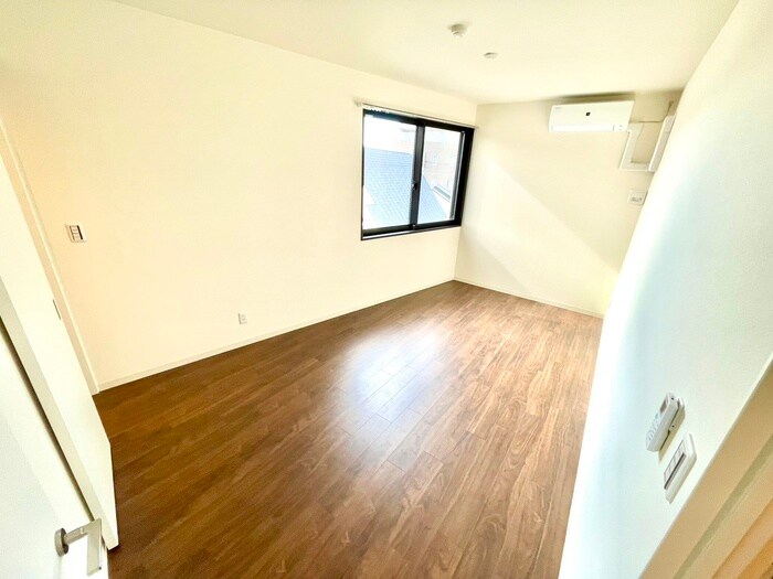 物件内観写真14　(居室)