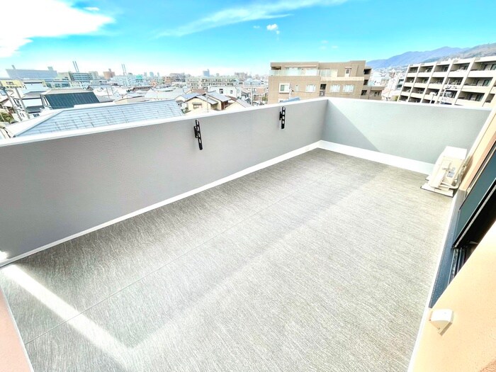 物件内観写真16　(ベランダ・バルコニー)