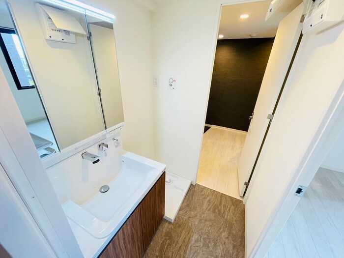 物件内観写真20　(洗濯機置場)