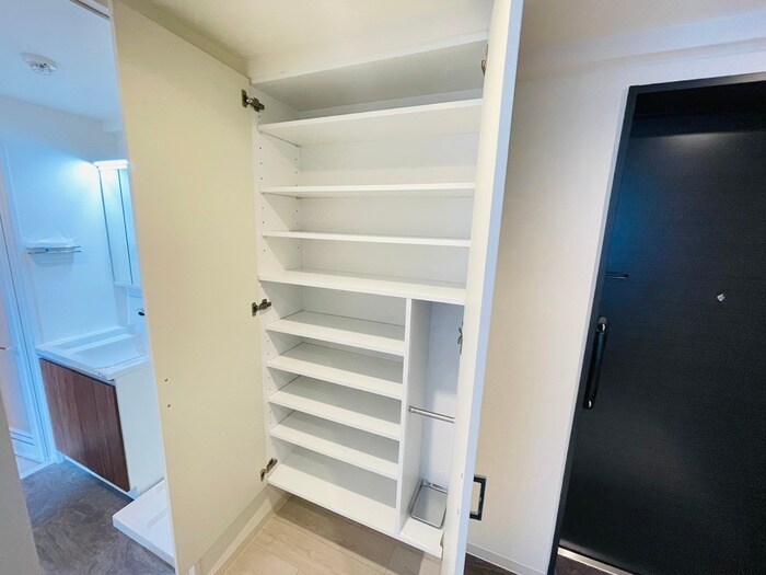 物件内観写真22　(靴箱)