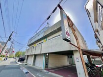 オアシス21の外観写真