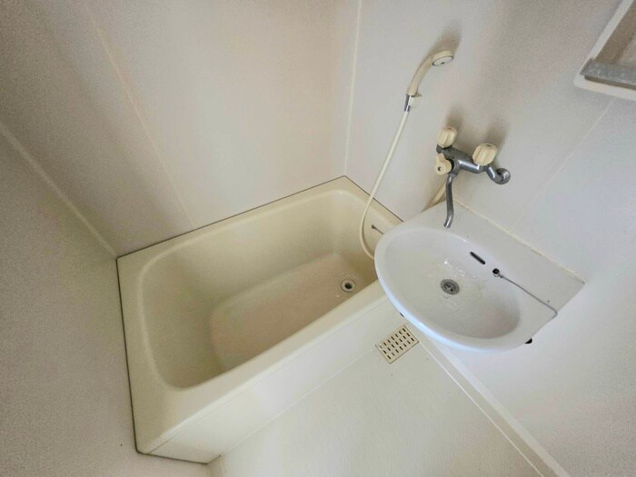 物件内観写真9　(バス／シャワールーム等)