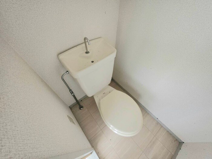 物件内観写真12　(トイレ)