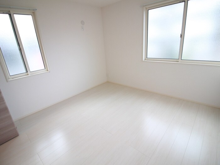 物件内観写真14　(居室)