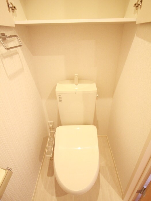 物件内観写真15　(トイレ)