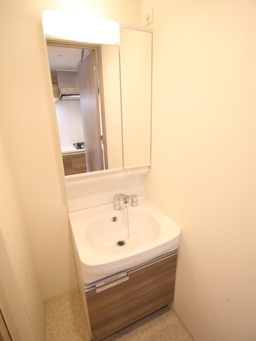 物件内観写真11　(洗面)