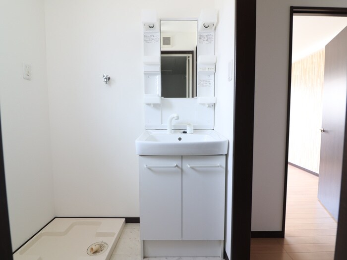 物件内観写真10　(洗面)