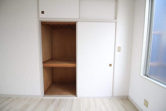 物件内観写真14　(収納)