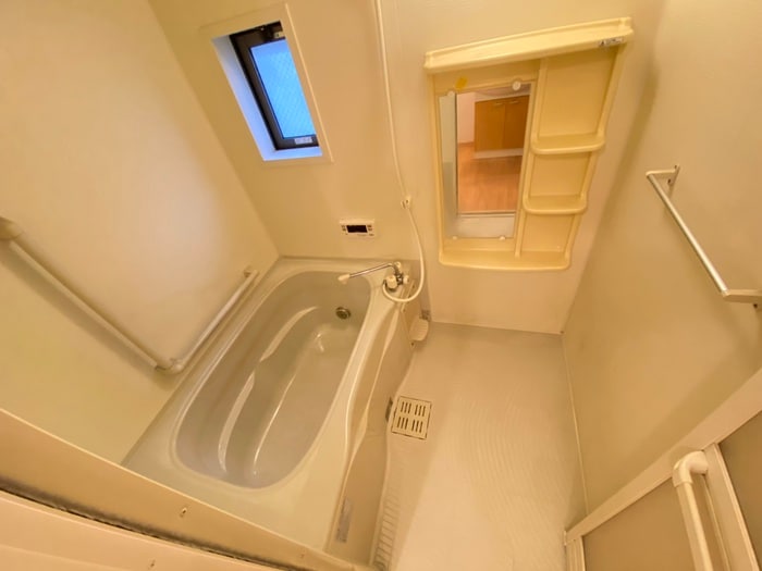 物件内観写真12　(バス／シャワールーム等)