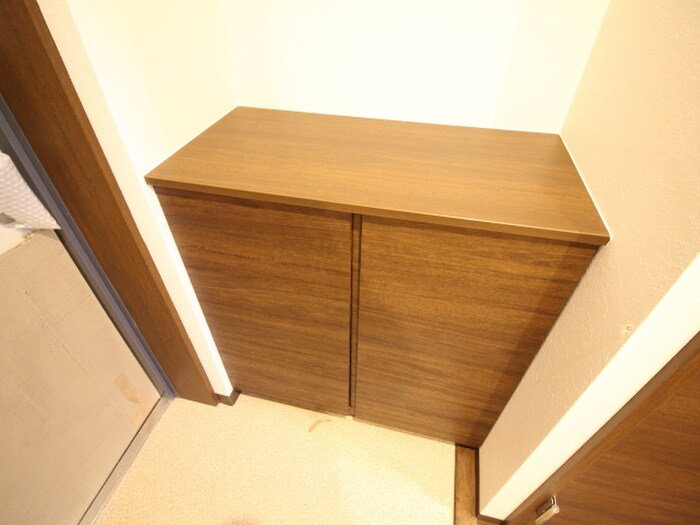 物件内観写真8　(靴箱)