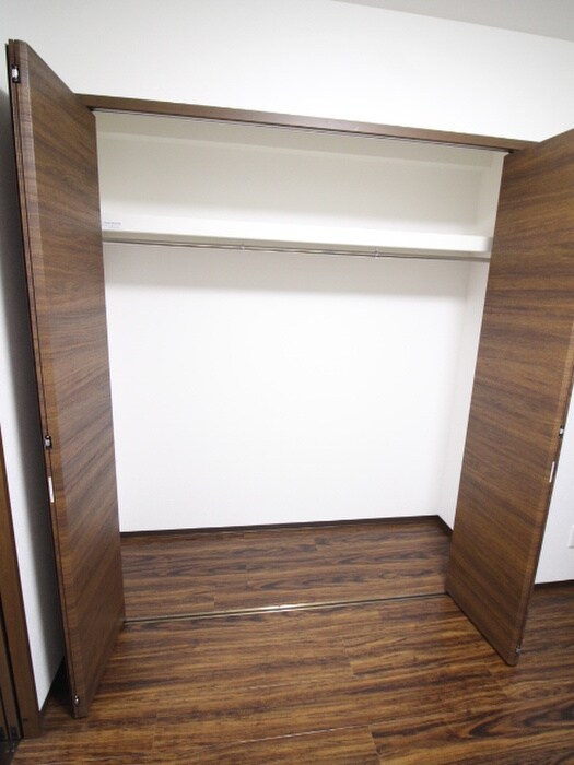 物件内観写真11　(収納)