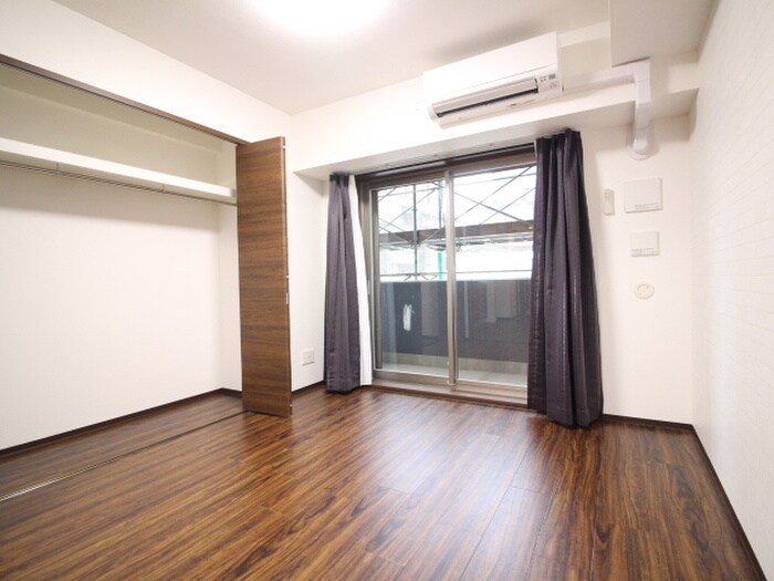 物件内観写真12　(居室)