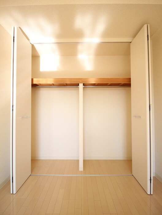 物件内観写真16　(収納)