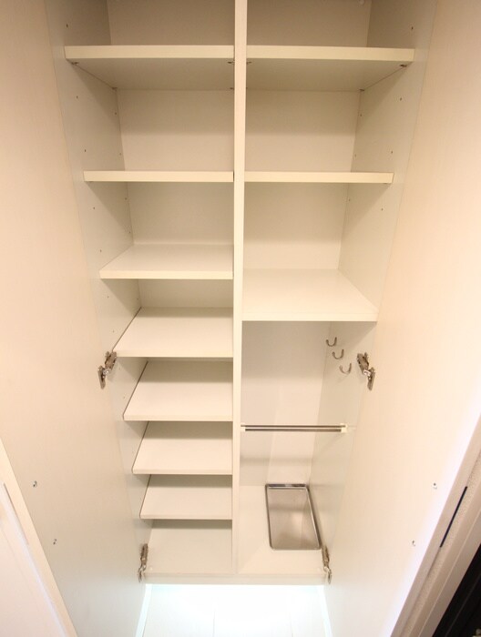 物件内観写真18　(靴箱)