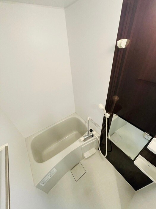 物件内観写真13　(バス／シャワールーム等)