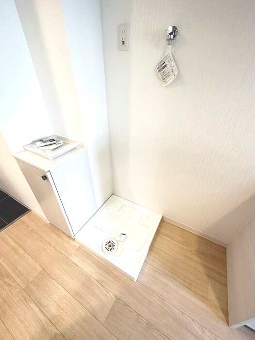 物件内観写真14　(洗濯機置場)