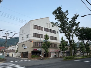 シラカワビル外観写真