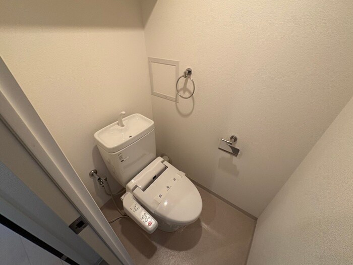 物件内観写真13　(トイレ)