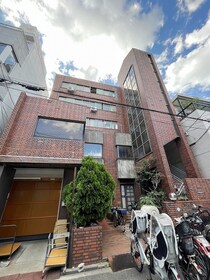 さくらビルの外観写真