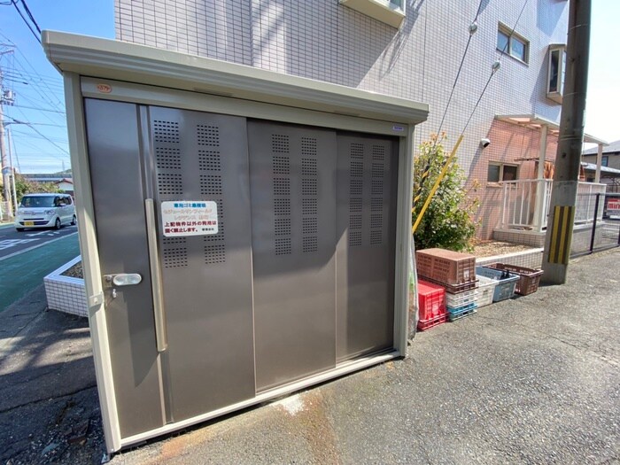 物件外観写真4　(建物設備)