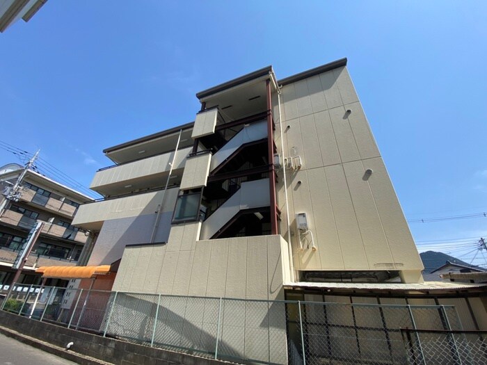 物件外観写真6　(外観写真)